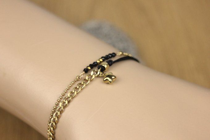 Bracelet multirangs en acier inoxydable doré perles et cordon noir