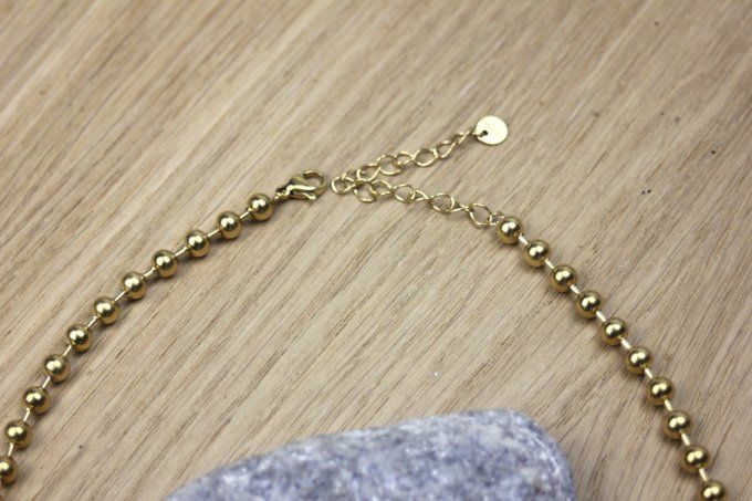 Collier en acier inoxydable chaine boules et breloques coeurs LOVE