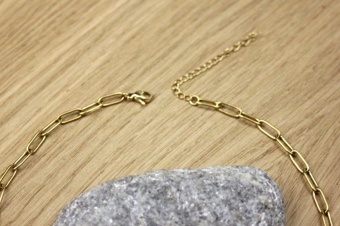 Collier en acier inoxydable doré gros maillons et breloques coccinelle