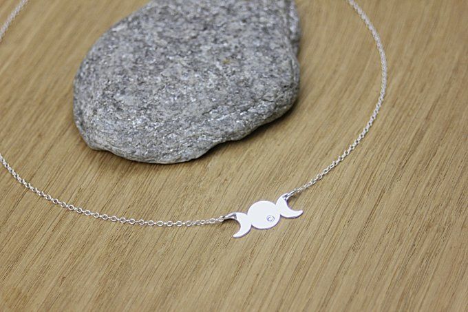 Collier en argent massif phases de la lune avec zircon