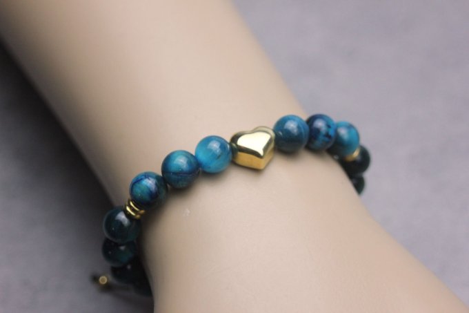 Bracelet femme en pierres naturelles oeil de tigre bleu et coeur en acier doré
