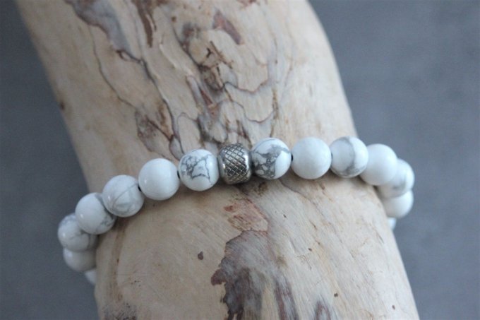 Bracelet perles howlite blanche et acier inoxydable