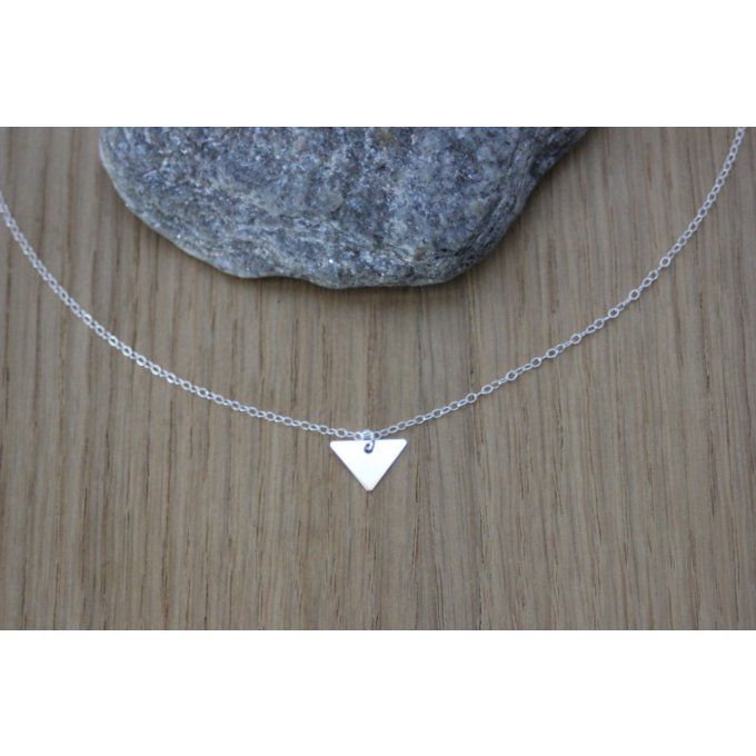 Collier argent massif pendentif triangle