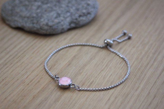 Bracelet acier cabochon rond en verre rose fermoir perle stoppeur