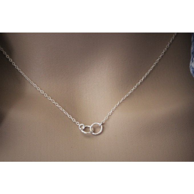 Collier argent massif 2 mini anneaux enlacés en argent