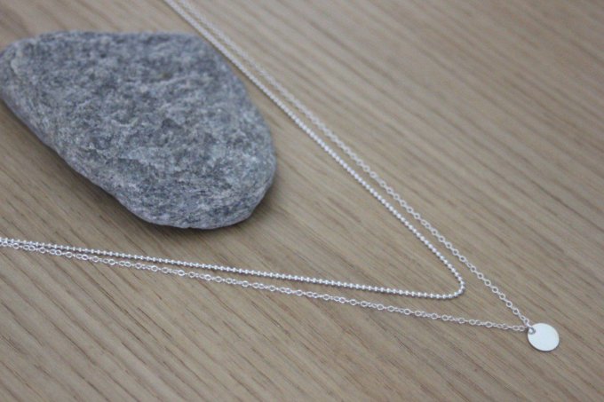 Collier multi-rangs en argent massif double chaine et pendentif médaille ronde à graver