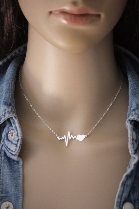 Collier argent massif pendentif ondes rythme cardiaque et coeur