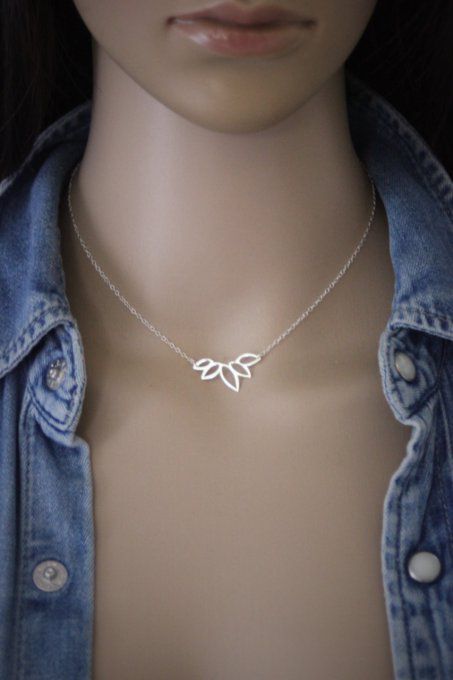 Collier argent massif pendentif feuilles asymétrique