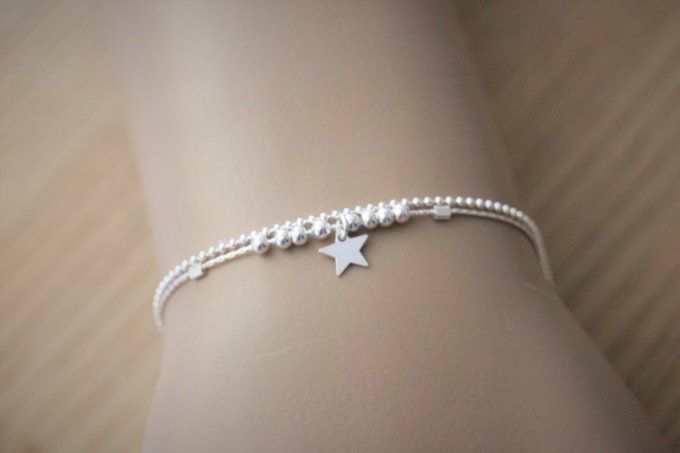 Bracelet double chaine avec perles argent et médaille étoile