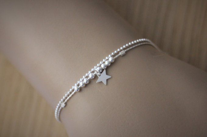 Bracelet double chaine avec perles argent et médaille étoile
