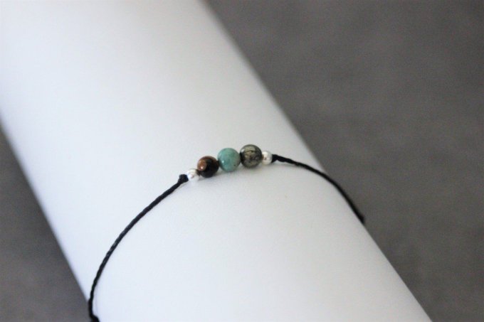 Bracelet cordon 3 perles, pyrite, australian dragon blood jade, oeil de tigre & argent massif