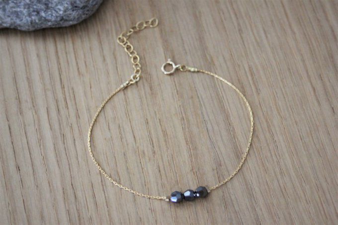 Bracelet en or Gold Filled 3 perles noires en cristal swarovski
