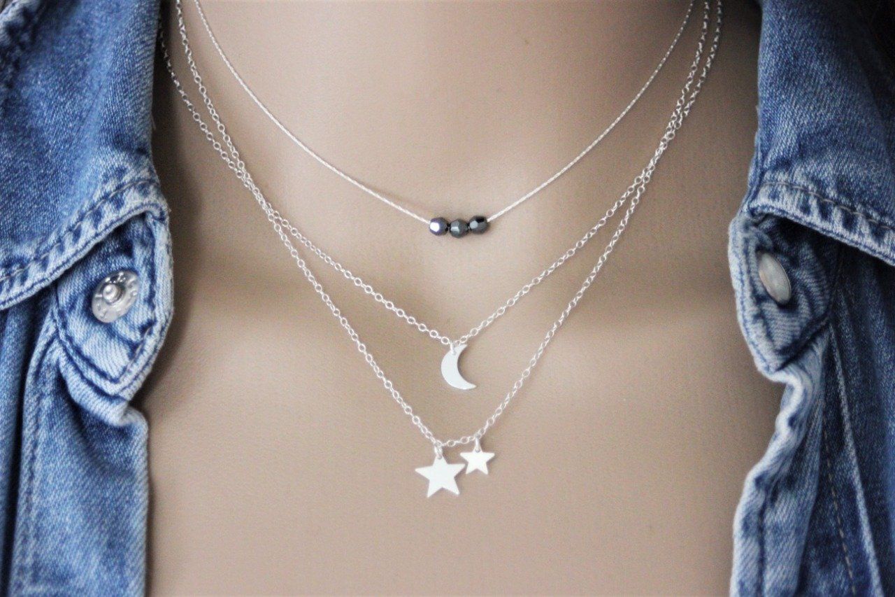 Ensemble de 3 colliers en argent massif perles swarovski, lune et étoiles