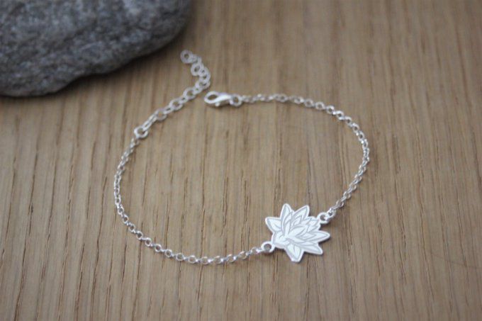 Bracelet fleur de lotus mandala en argent massif  