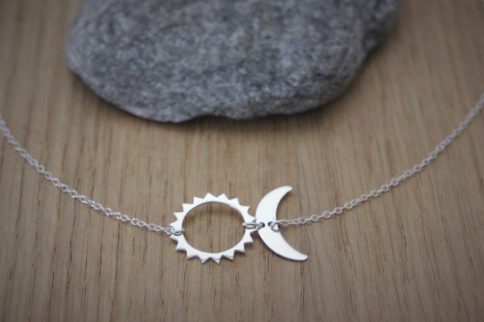 Collier argent massif pendentif lune et soleil 