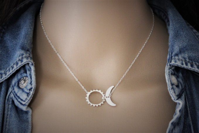 Collier argent massif pendentif lune et soleil 