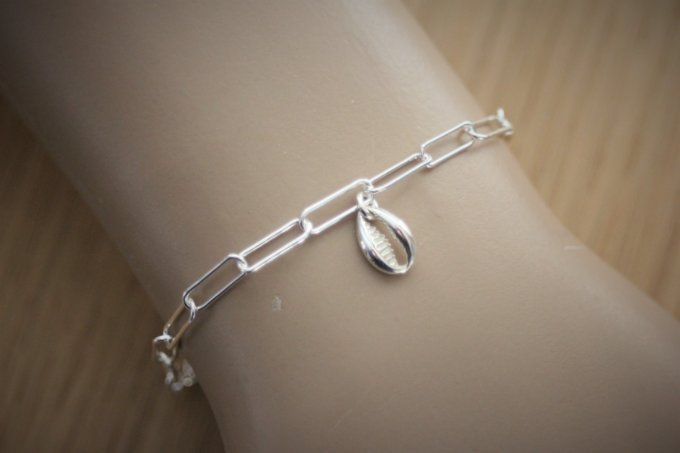 Bracelet en argent massif pendentif coquillage cauri