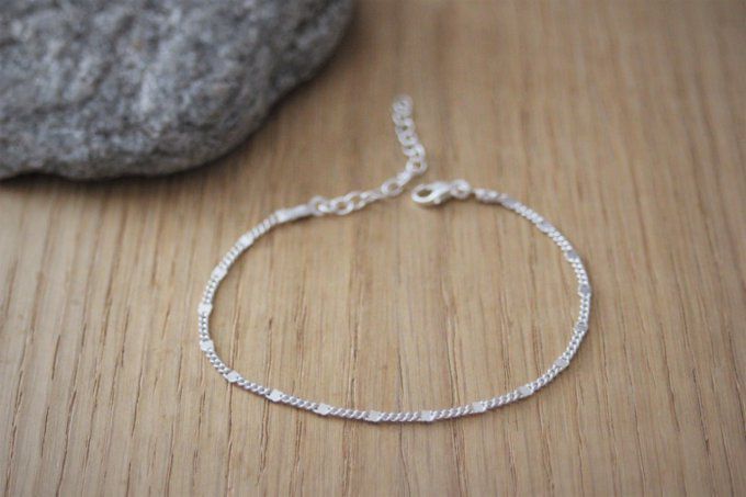 Bracelet argent massif chaine gourmette avec carrés plats