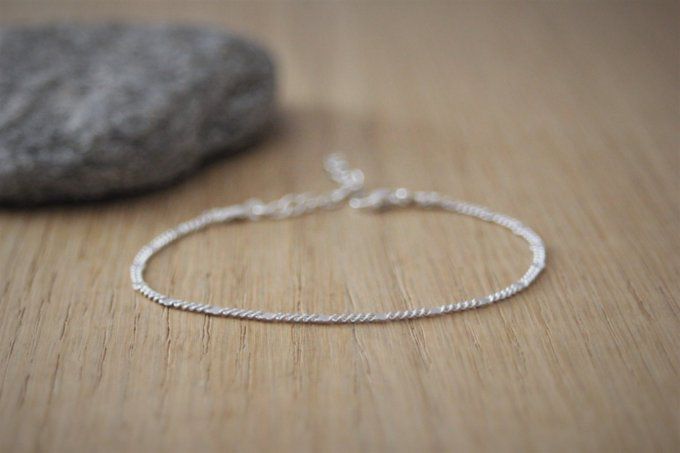 Bracelet argent massif chaine gourmette avec carrés plats