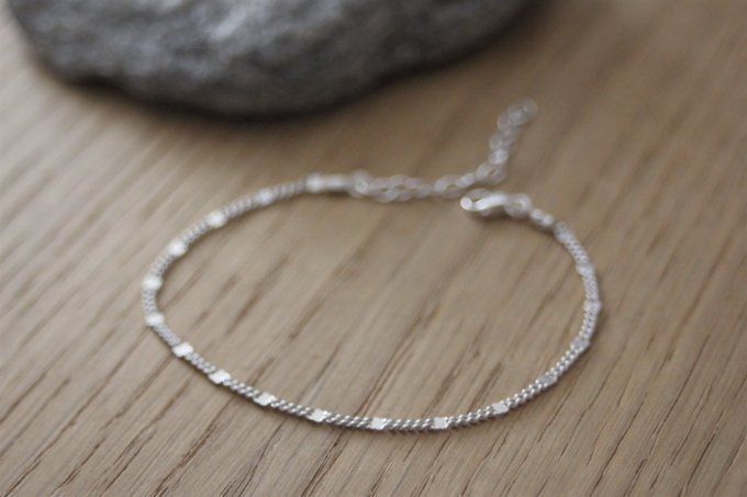 Bracelet argent massif chaine gourmette avec carrés plats