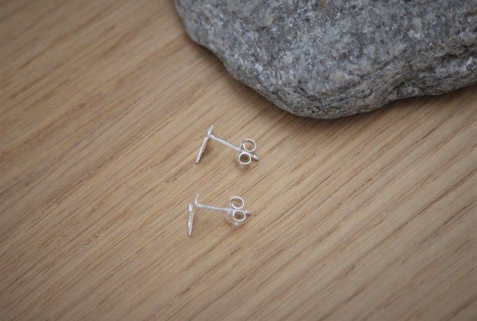 Boucles d'oreilles petit tipi indien en argent massif 