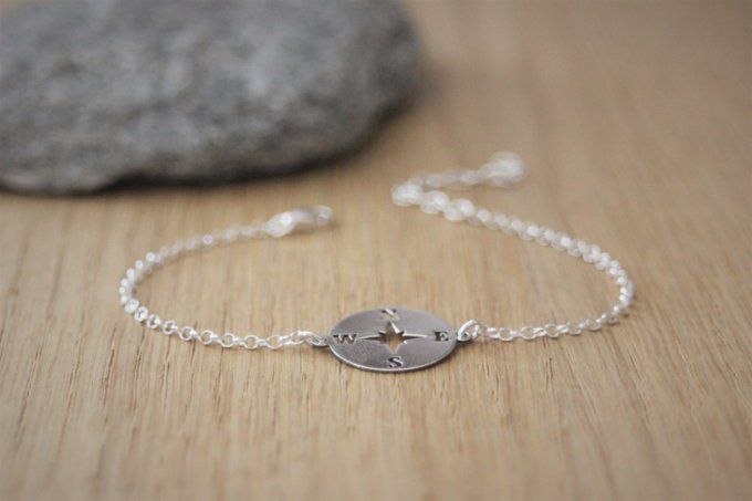 Bracelet boussole rose des vents en argent massif 