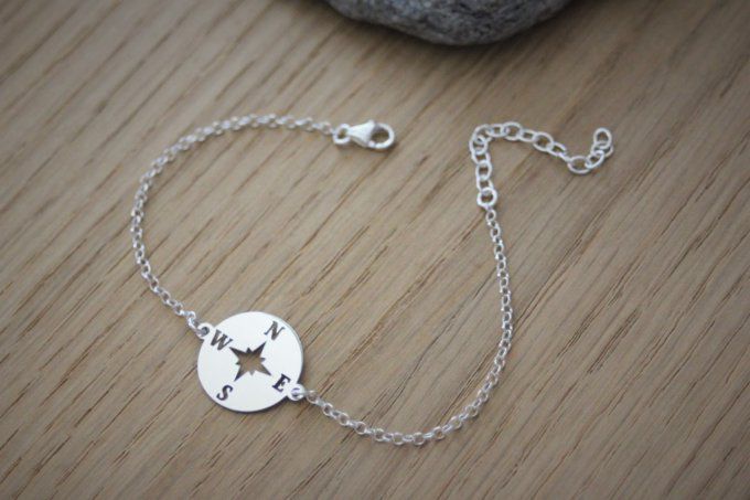 Bracelet boussole rose des vents en argent massif 