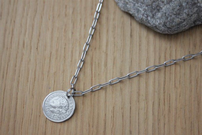 Collier 2 rangs en acier inoxydable pendentif pièce de monnaie