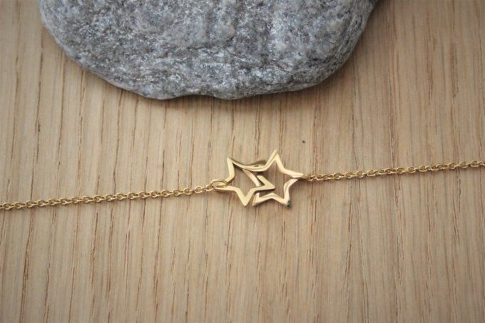 Collier acier inoxydable doré 2 étoiles enlacées