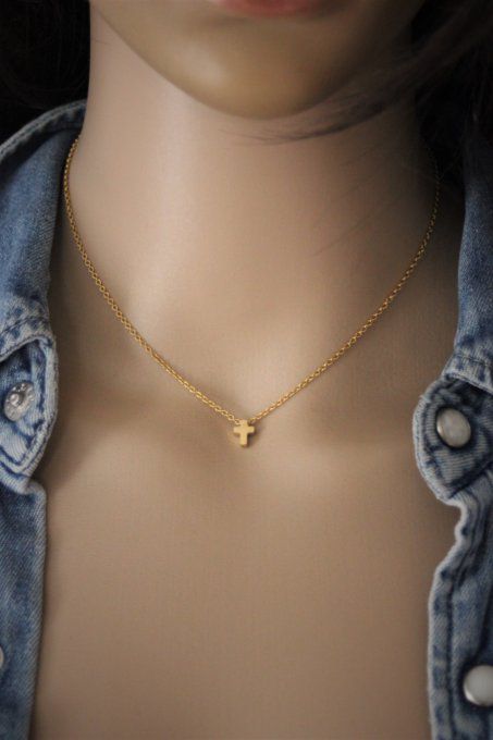 Collier acier inoxydable doré pendentif petite croix