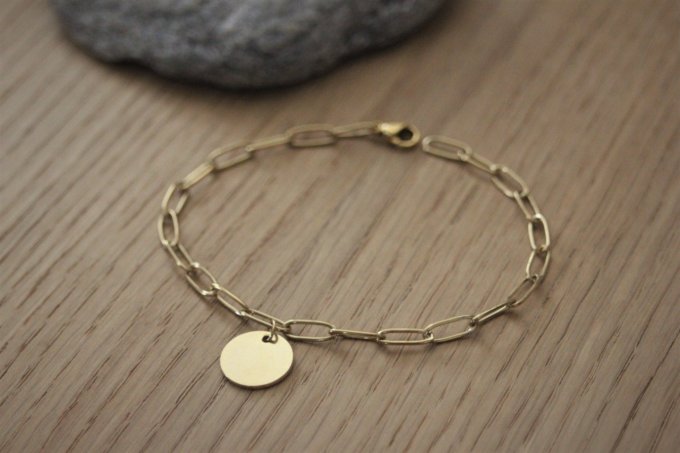 Bracelet chaine rectangle en acier doré et médaille à graver