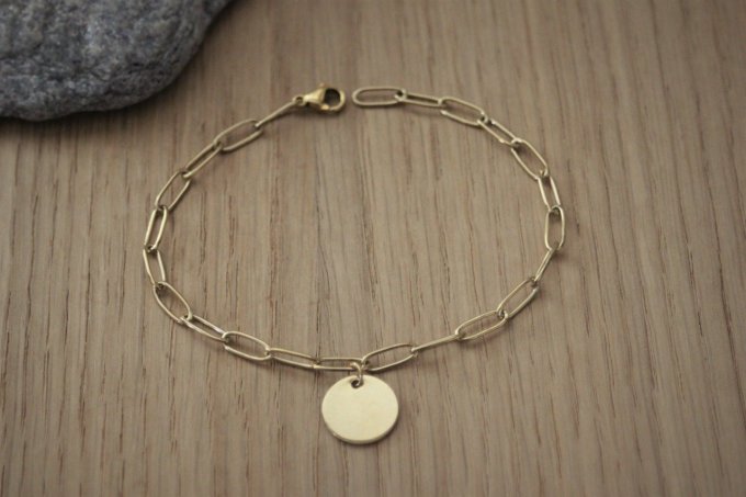 Bracelet chaine rectangle en acier doré et médaille à graver