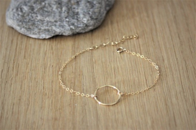 Bracelet minimaliste en or Gold Filled anneau de 15mm