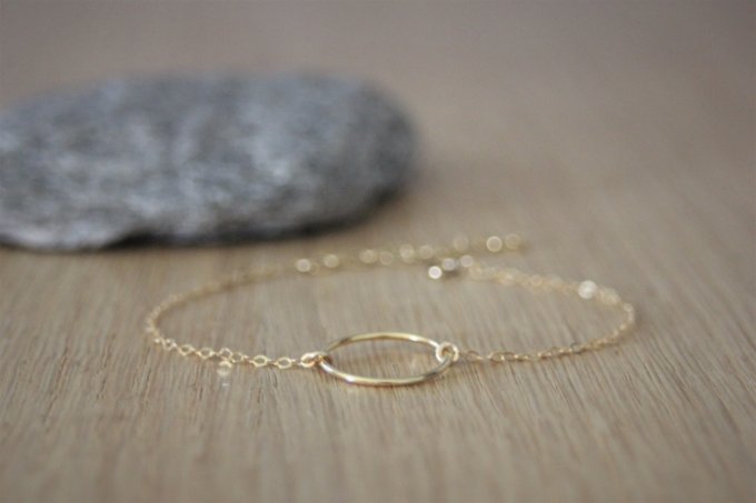 Bracelet minimaliste en or Gold Filled anneau de 15mm