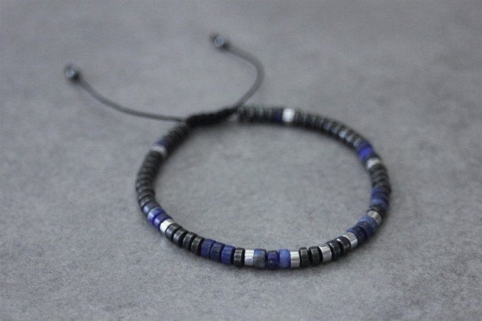 Bracelet perles heishi en lapis lazuli, hématite et hématite argentée