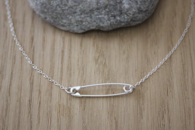 Collier argent massif pendentif épingle à nourrice