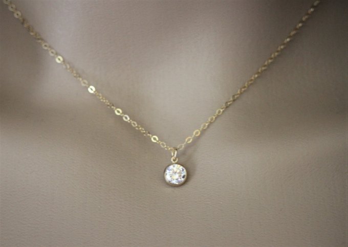 Collier or gold filled pendentif diamant zirconium 6mm