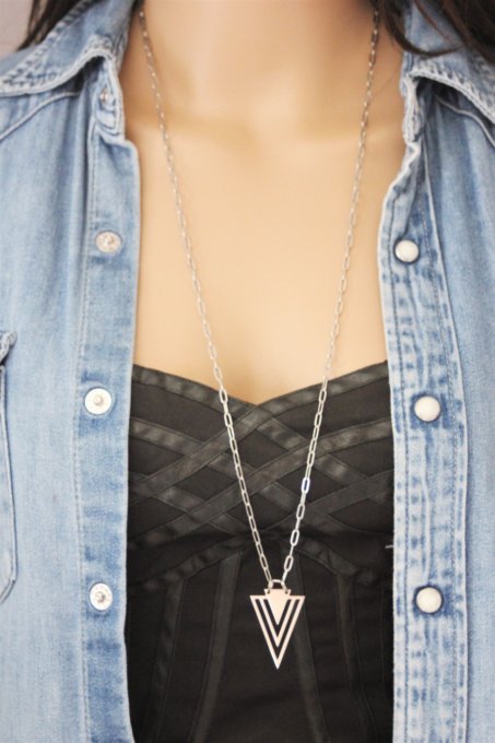 Sautoir ou Collier 2 rangs en acier inoxydable pendentif triangle