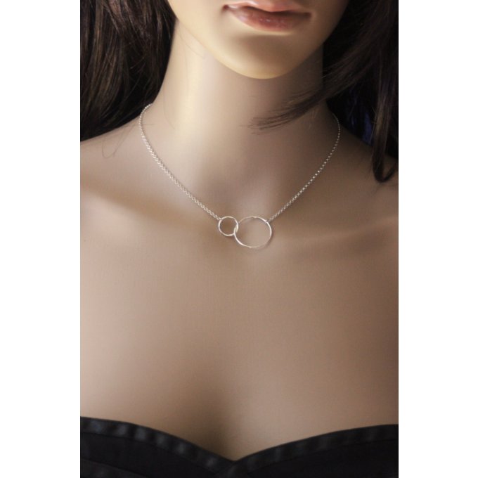 collier géométrique en argent