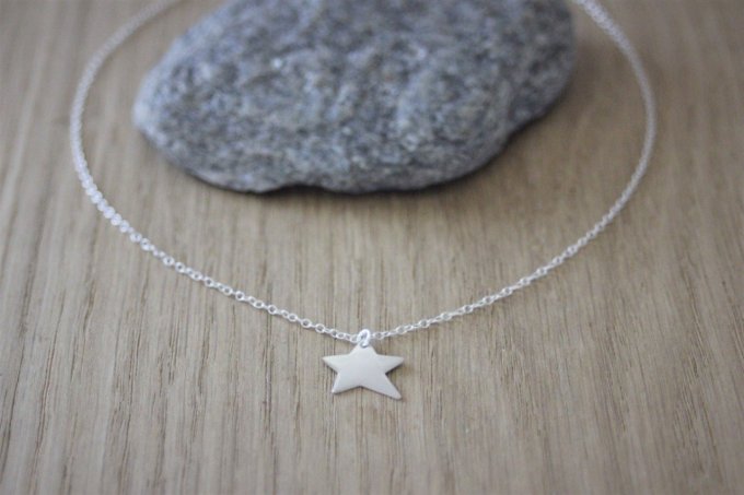 Collier argent massif pendentif étoile irrégulière à graver