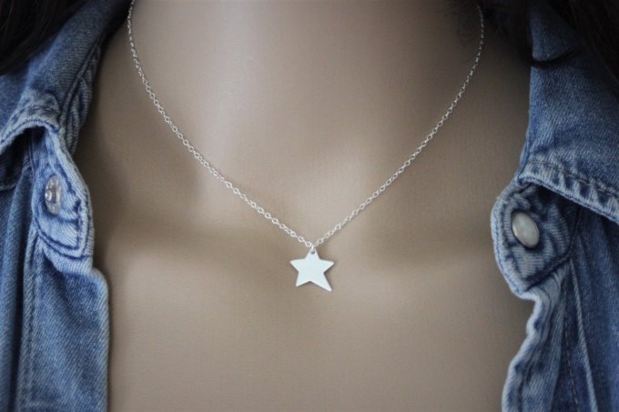 Collier argent massif pendentif étoile irrégulière à graver