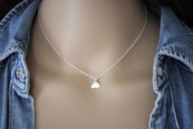 Collier argent massif pendentif mini triangle 