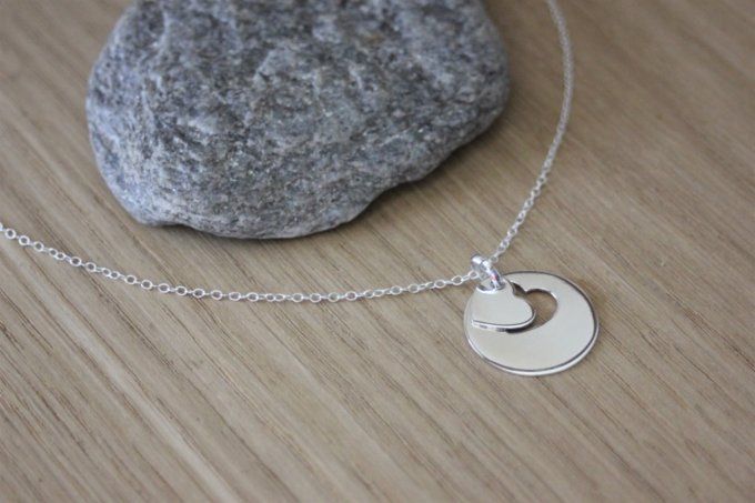 Collier pendentif médaille coeur en argent massif