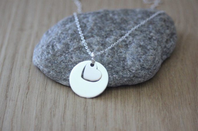 Collier pendentif médaille coeur en argent massif