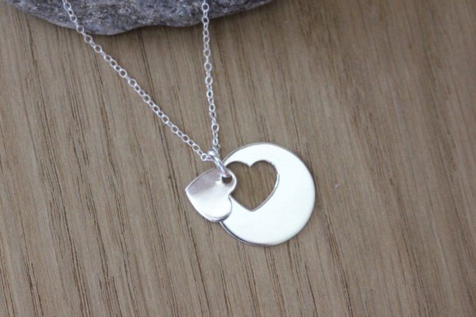 Collier pendentif médaille coeur en argent massif