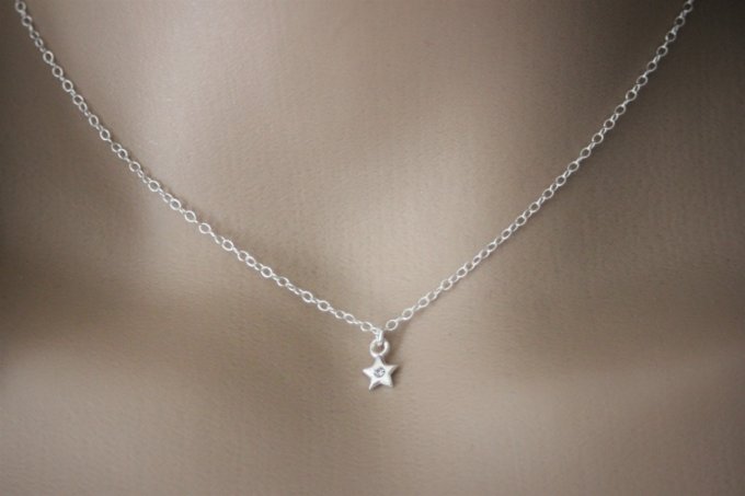 Collier argent pendentif mini étoile avec cristal swarovski