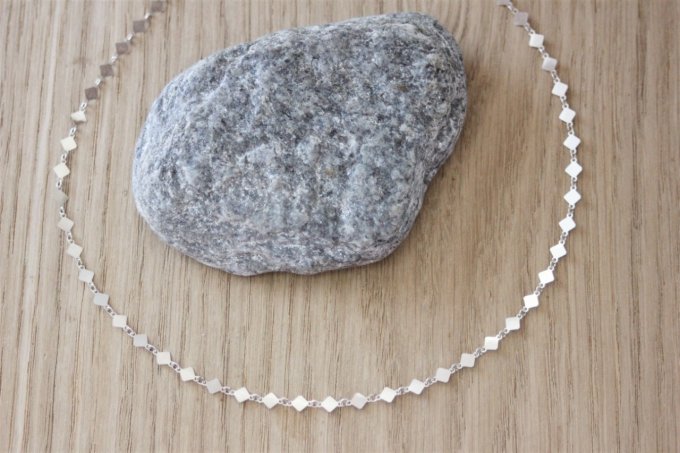 Collier argent chaine avec petit losanges