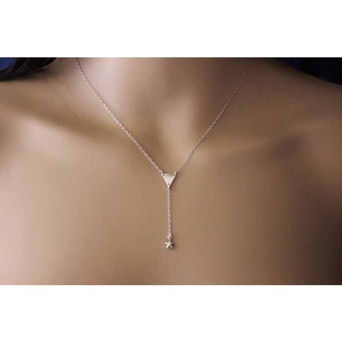 Collier argent triangle et long pendentif étoile