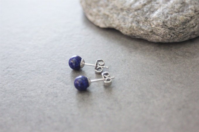 Boucles d'oreilles en lapis lazuli et argent massif