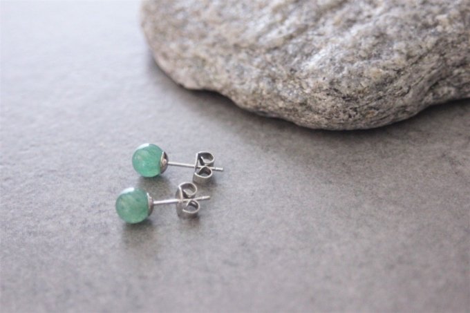 Boucles d'oreilles en aventurine émeraude et argent massif